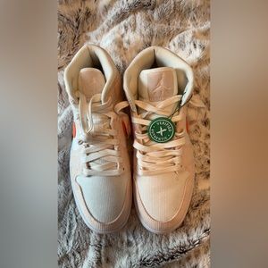 Jordan 1 Mid Corduroy Sail